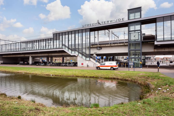 Foto 45 van Joan Miróstraat 68