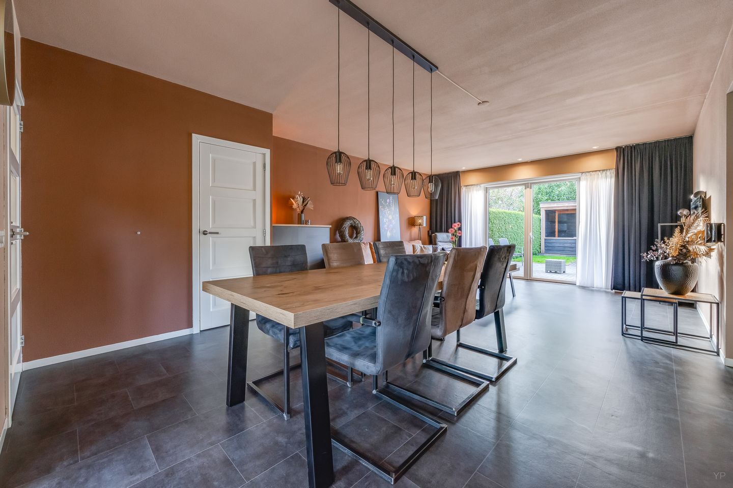 Foto 10 van Robert Kochstraat 38