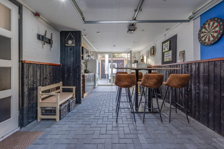 Foto 18 van Robert Kochstraat 38