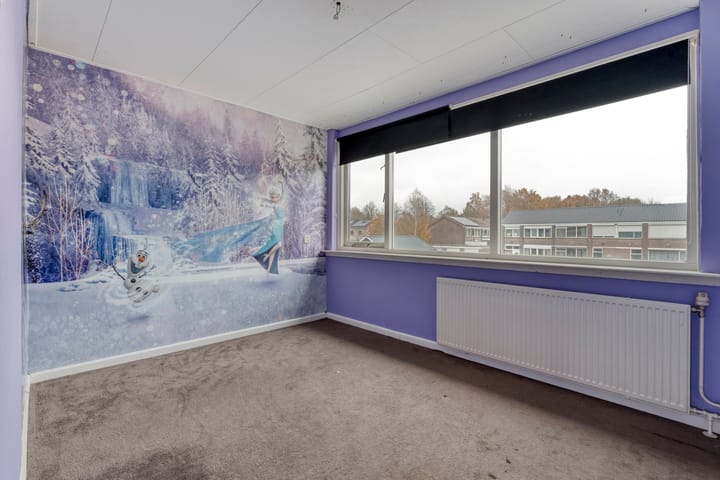 Photo 21 of D H van der Scheerstraat 26