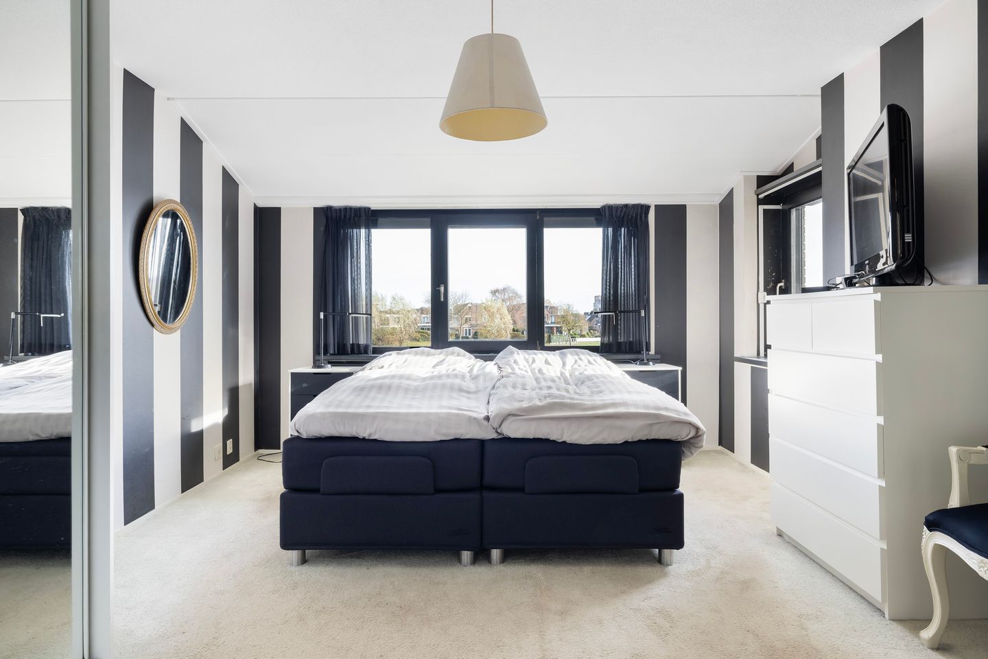 Photo 35 of Volkerak 16