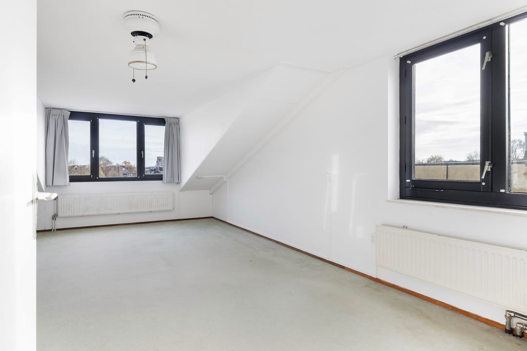 Photo 38 of Volkerak 16