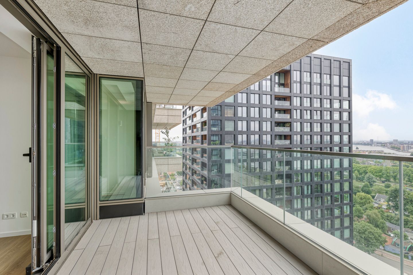 Foto 10 van Bercylaan 519