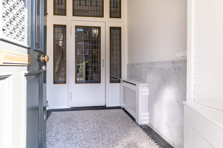 Photo 7 of Mesdagstraat 45