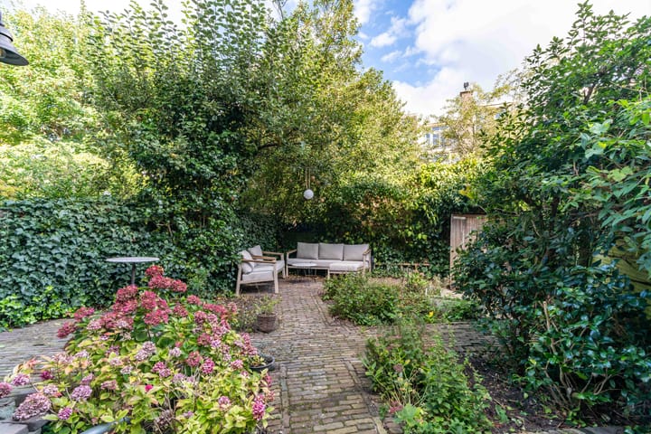 Photo 28 of Mesdagstraat 45