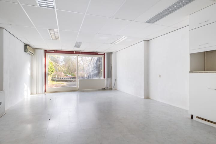 Photo 2 of Meeuwstraat 126