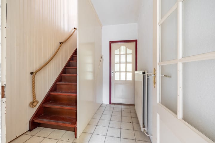 Photo 9 of Meeuwstraat 126