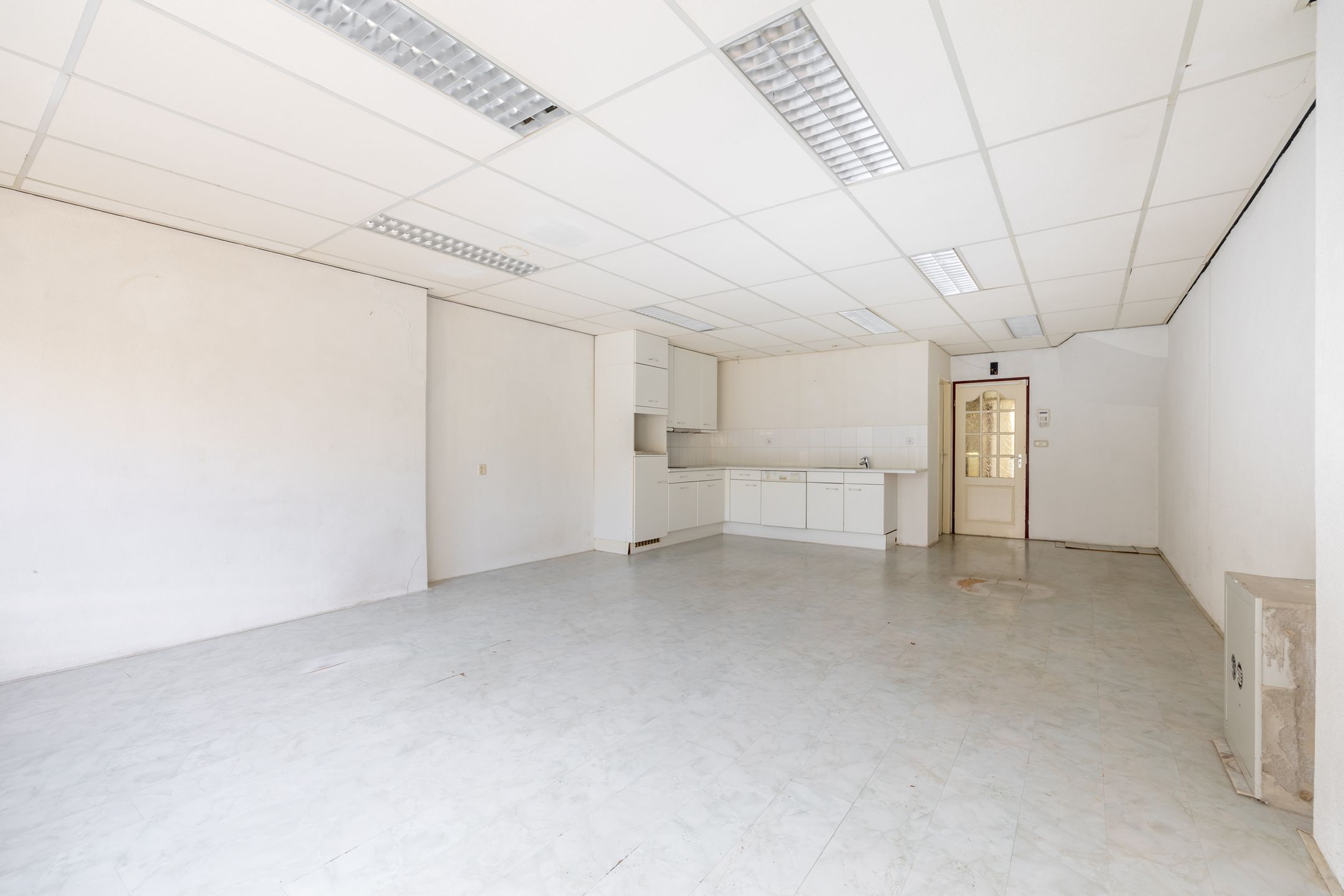 Foto 15 van Meeuwstraat 126