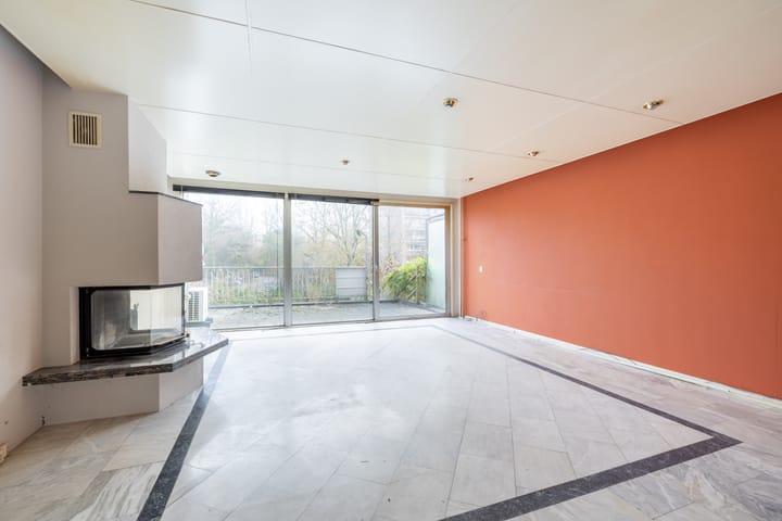 Photo 18 of Meeuwstraat 126