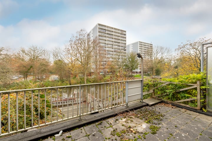 Photo 24 of Meeuwstraat 126