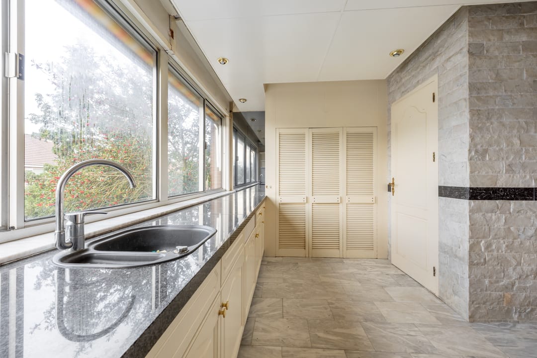 Foto 28 van Meeuwstraat 126