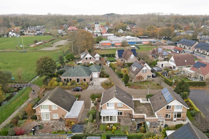 Foto 32 van Irenestraat 51