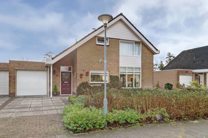 Foto 33 van Irenestraat 51