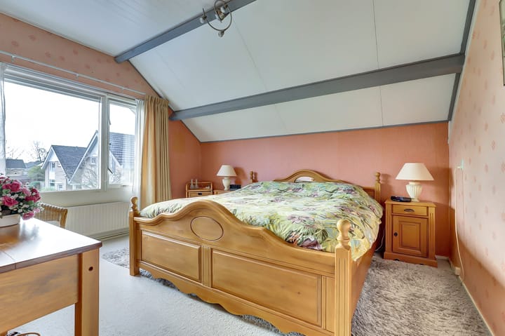 Foto 19 van Irenestraat 51