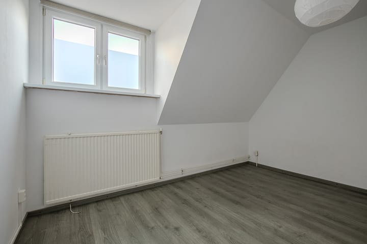 Photo 12 of Schutterstraat 3