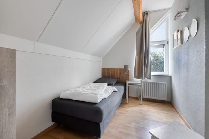 Foto 27 van Kering 23