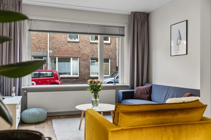 Photo 6 of Lepelaarstraat 3