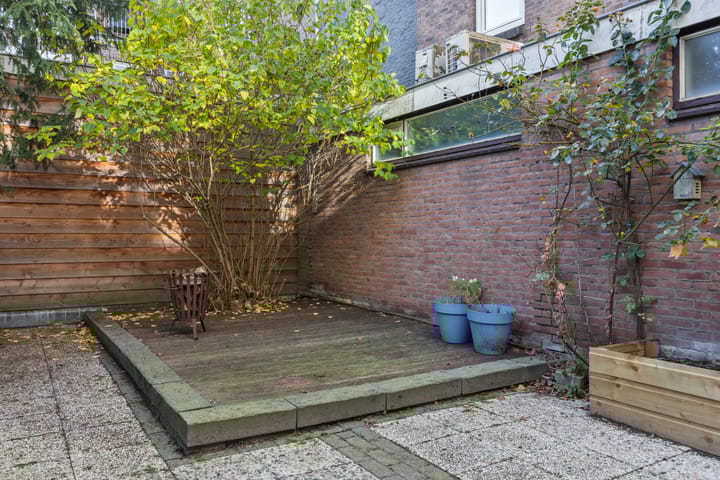 Photo 23 of Lepelaarstraat 3