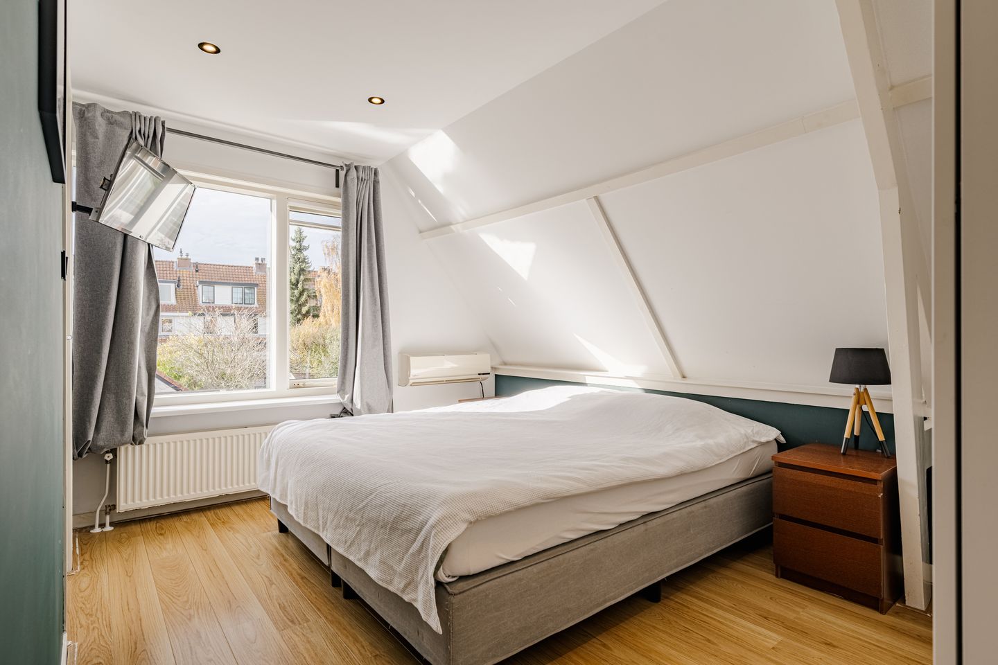 Foto 19 van Borneostraat 16