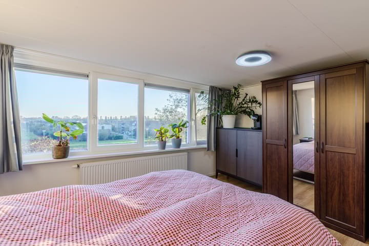 Foto 20 van Zijde 338