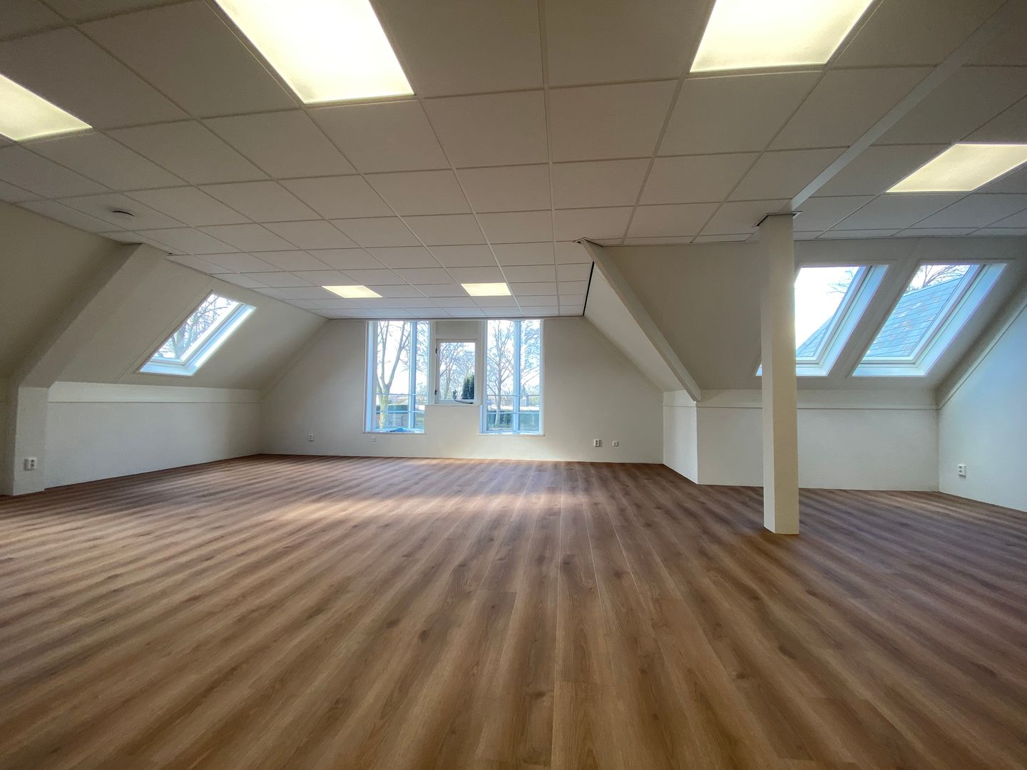 View photo 2 of Provincialeweg 69