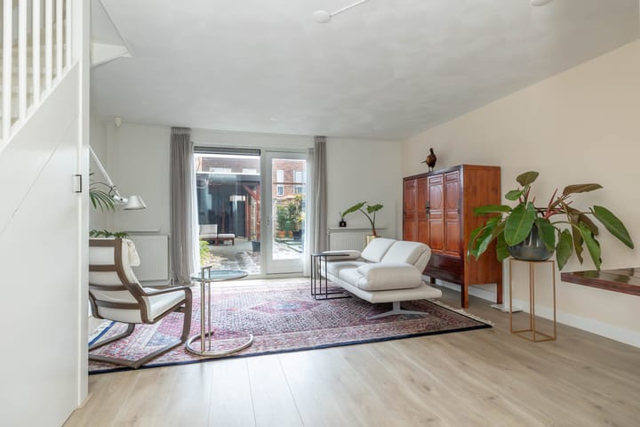 Photo 8 of Keizersmantel 5