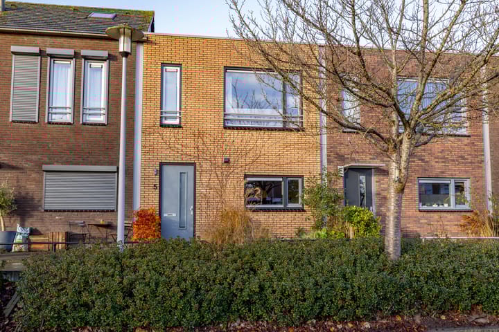 Photo 41 of Keizersmantel 5