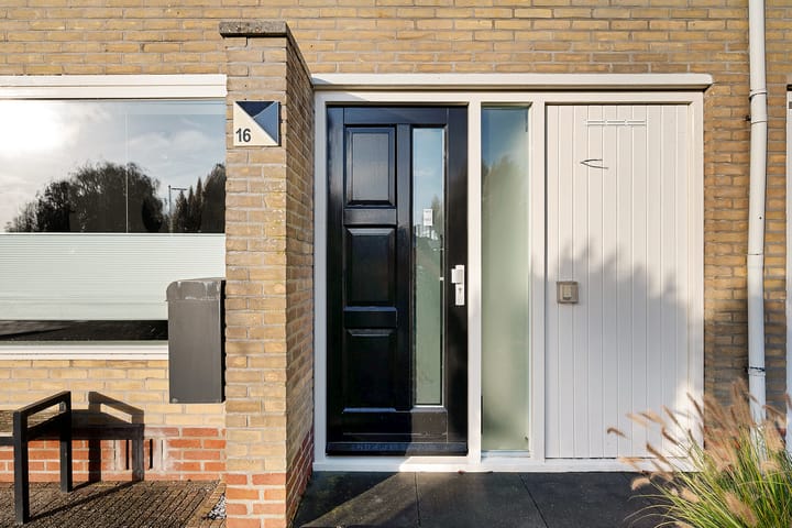 Photo 6 of Klaas van der Meijstrjitte 16