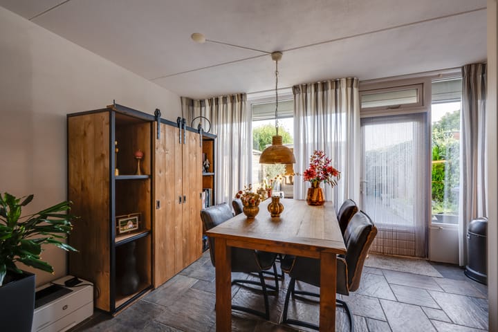 Foto 13 van Grevenbichtstraat 38