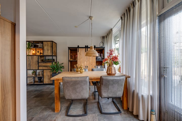 Foto 18 van Grevenbichtstraat 38