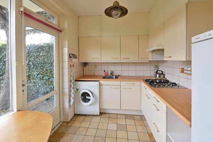 Photo 4 of Van Brakellaan 13