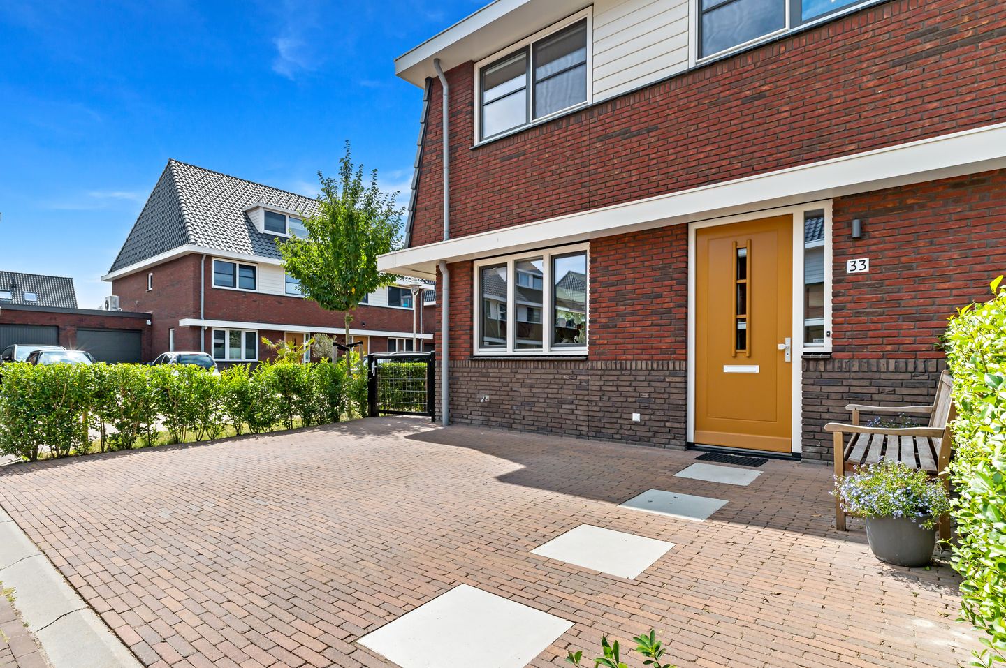 Foto 5 van Abdis Heilwichstraat 33