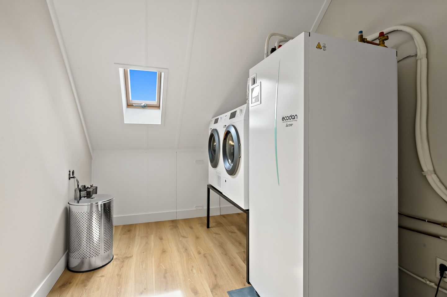 Foto 49 van Abdis Heilwichstraat 33