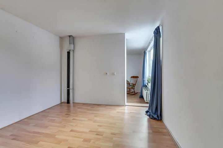 Foto 25 van Molenstraat 4