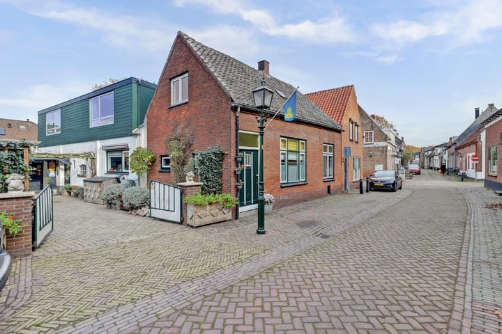 Foto 36 van Molenstraat 4