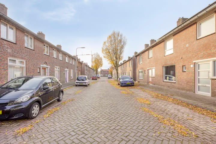 Photo 28 of Reigerstraat 3