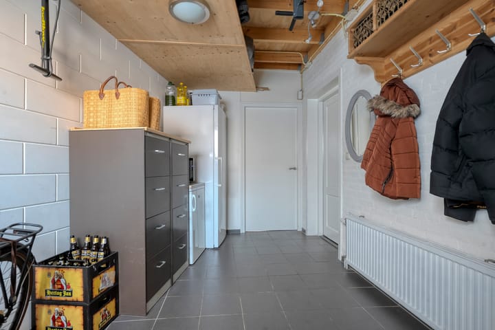 Photo 34 of Esschingstraat 33