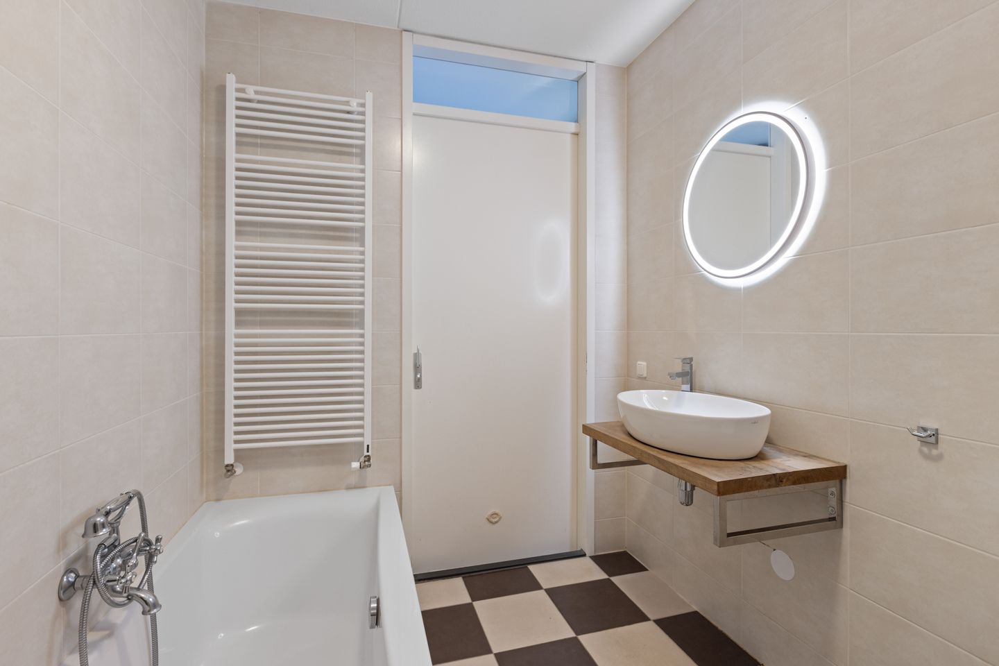 Photo 40 of Madameperenlaan 85