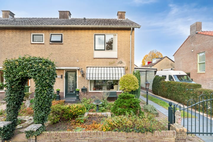 Photo 3 of Waterlooweg 13