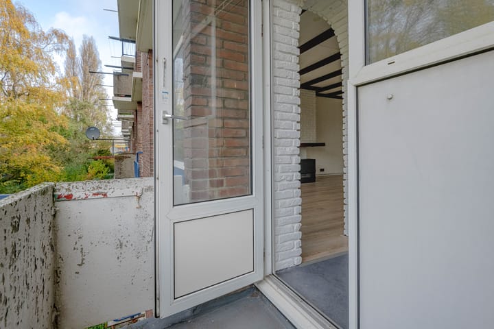 Foto 15 van Fluitstraat 25-B