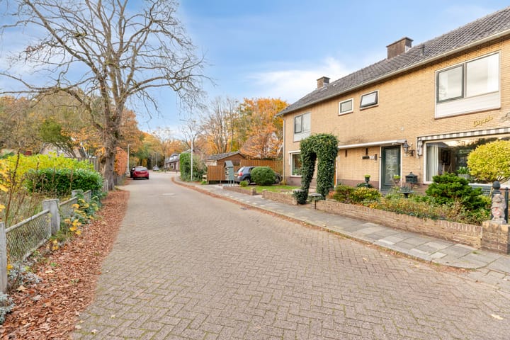 Photo 57 of Waterlooweg 13