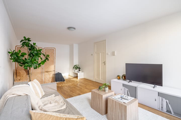 Photo 2 of Albert Cuypstraat 164-A