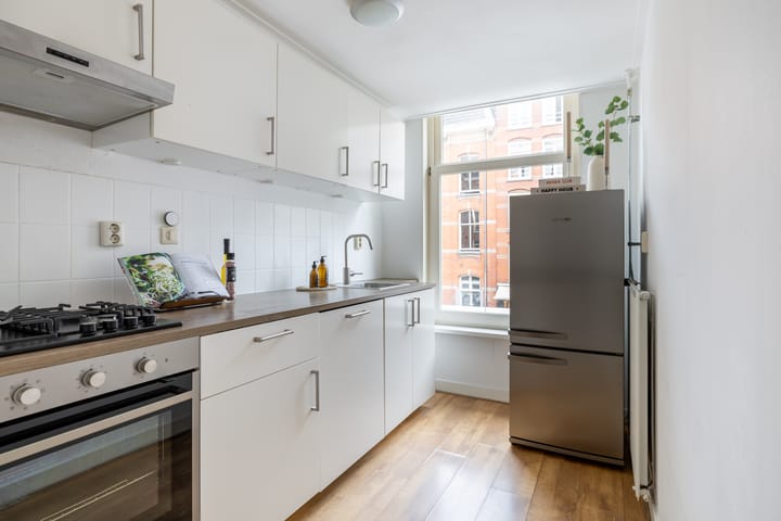 Photo 3 of Albert Cuypstraat 164-A