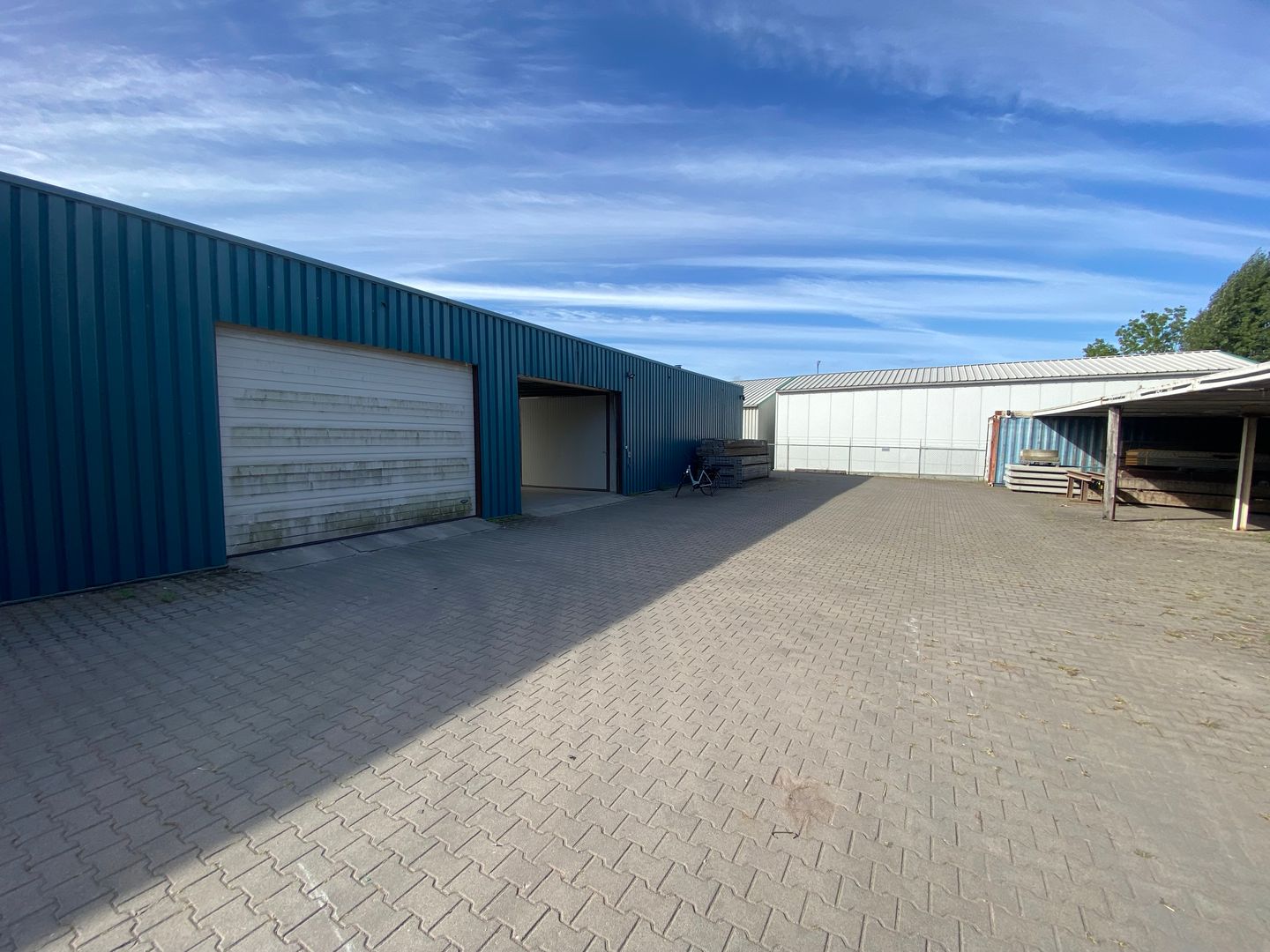 View photo 2 of Schutsluis 7