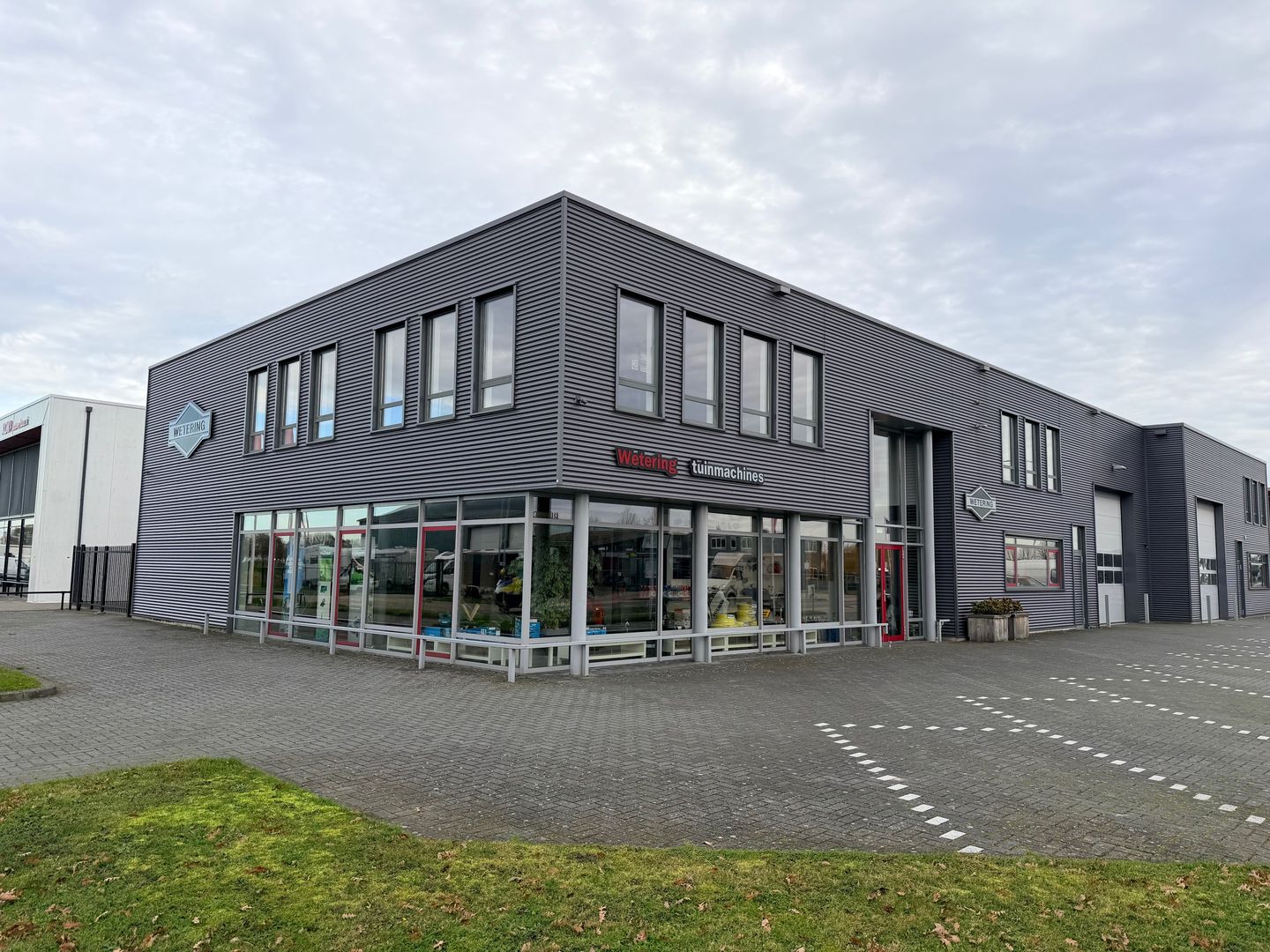 Bekijk foto 1 van Rondweg 34