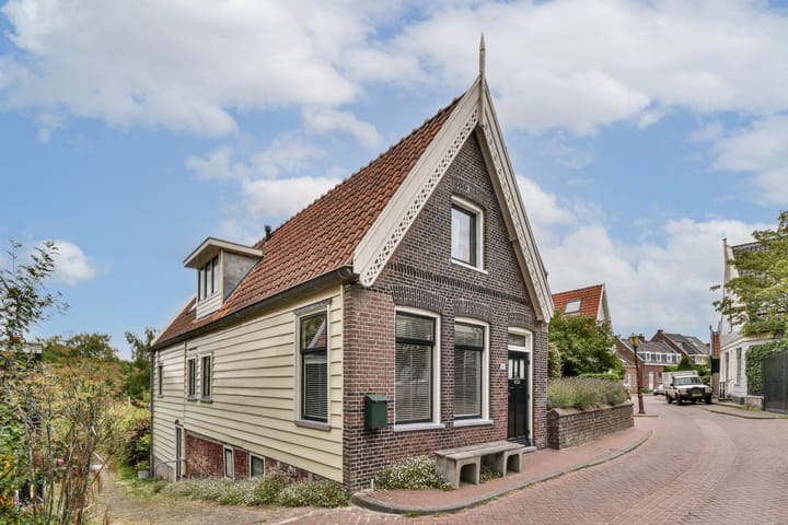 Foto 3 van Nieuwendammerdijk 241