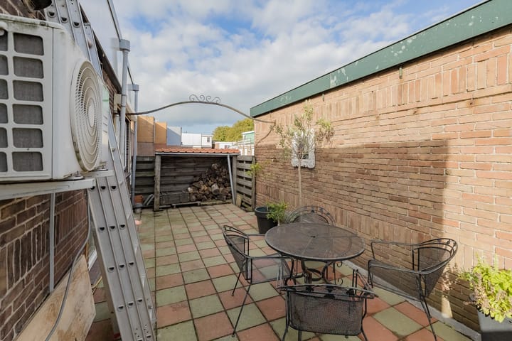 Photo 25 of Evertsenstraat 10