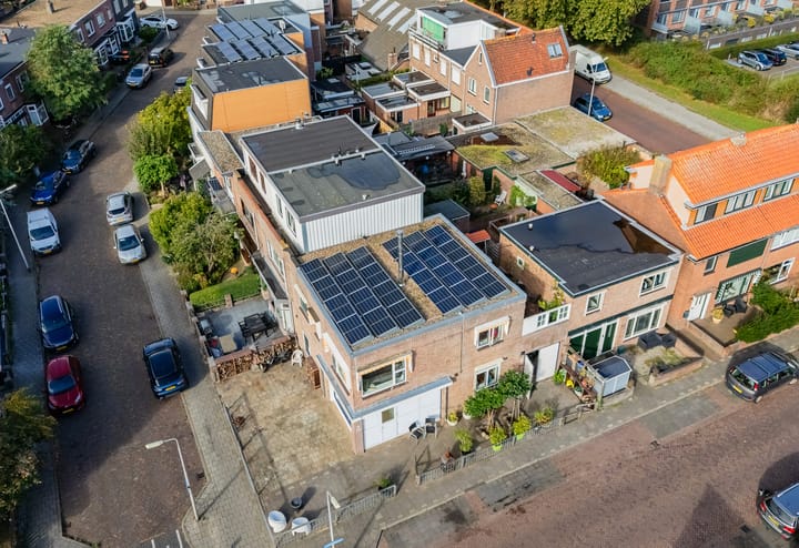 Photo 39 of Evertsenstraat 10