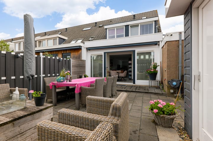 Foto 15 van Waterhoen 1