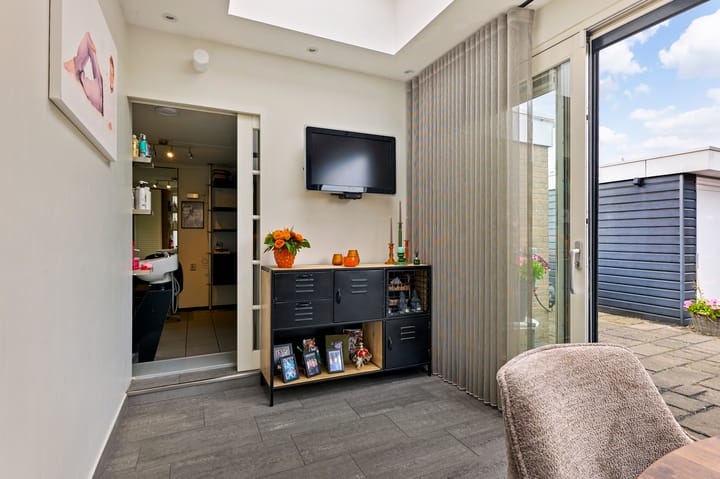 Foto 17 van Waterhoen 1